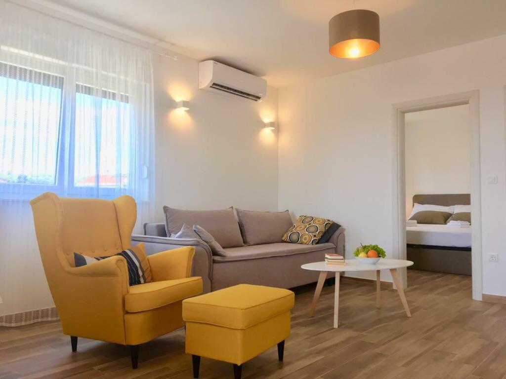 Luxury View Apartments Рогозниця Екстер'єр фото