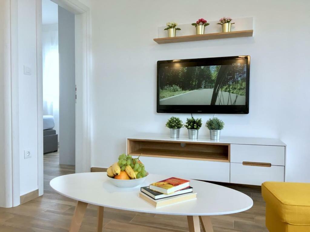Luxury View Apartments Рогозниця Екстер'єр фото