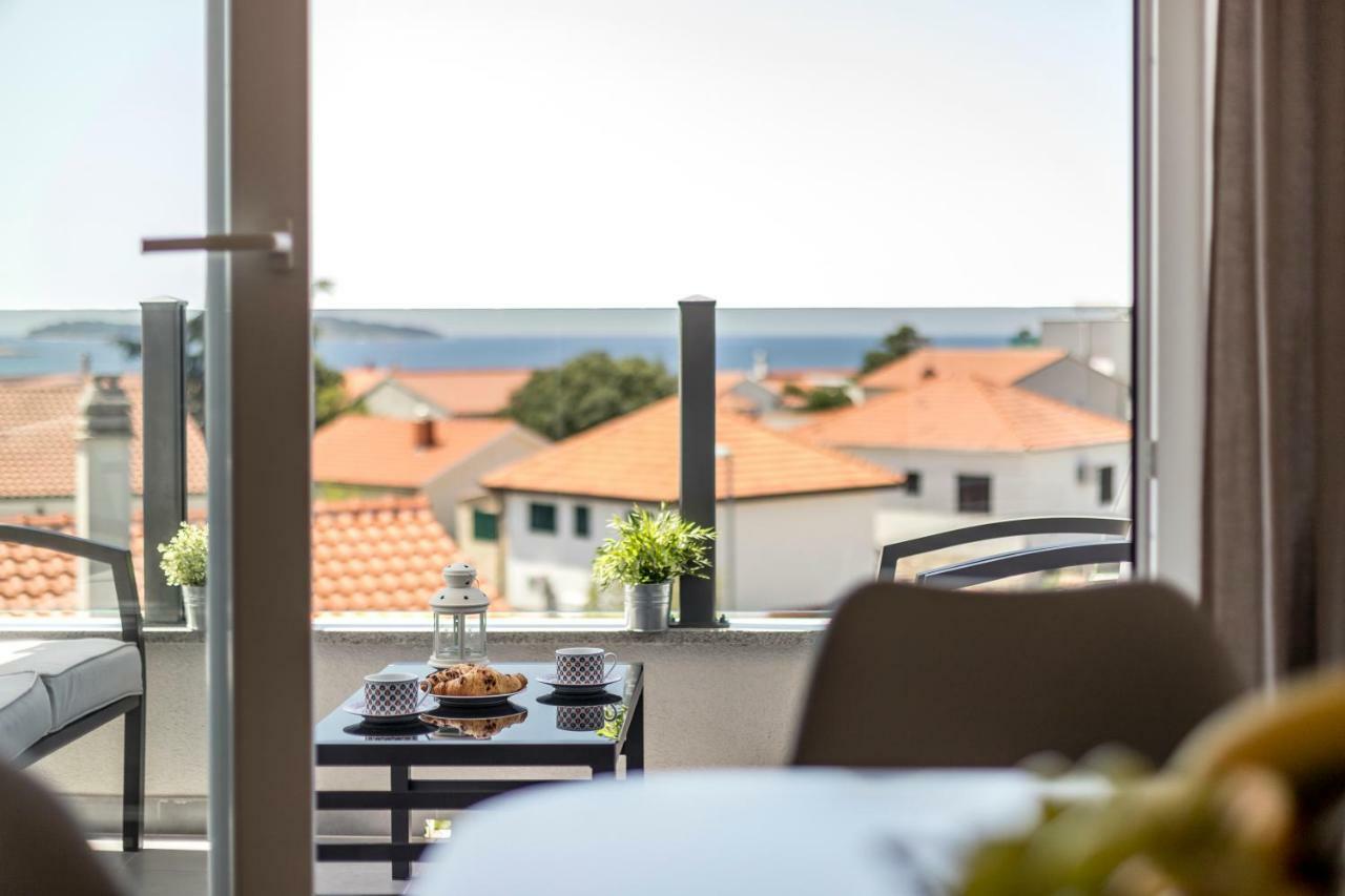 Luxury View Apartments Рогозниця Екстер'єр фото