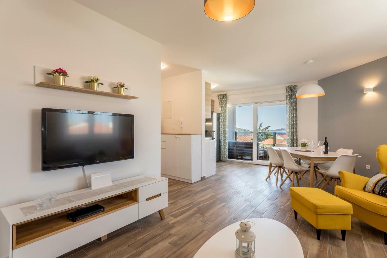 Luxury View Apartments Рогозниця Екстер'єр фото