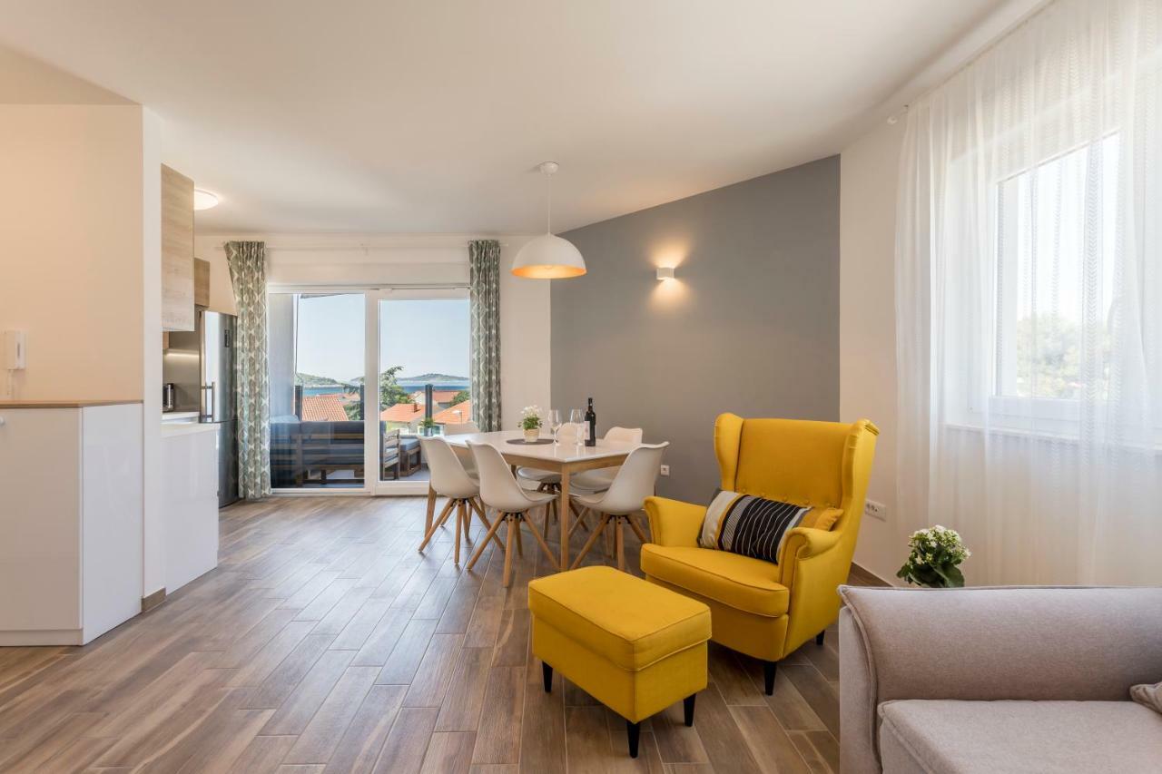 Luxury View Apartments Рогозниця Екстер'єр фото