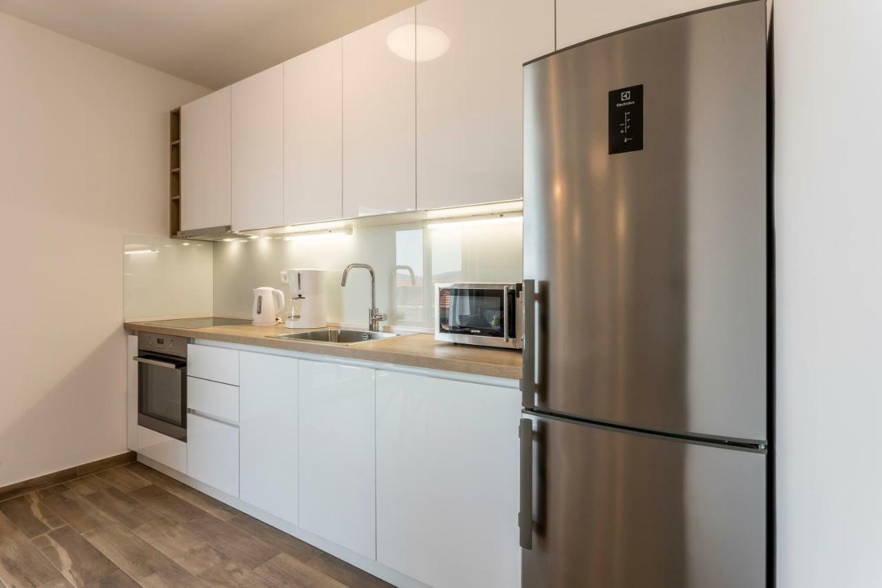 Luxury View Apartments Рогозниця Екстер'єр фото