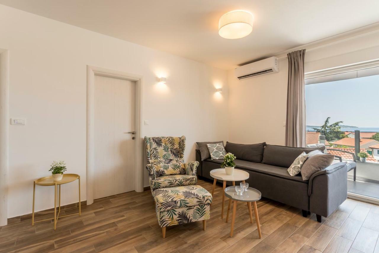 Luxury View Apartments Рогозниця Екстер'єр фото