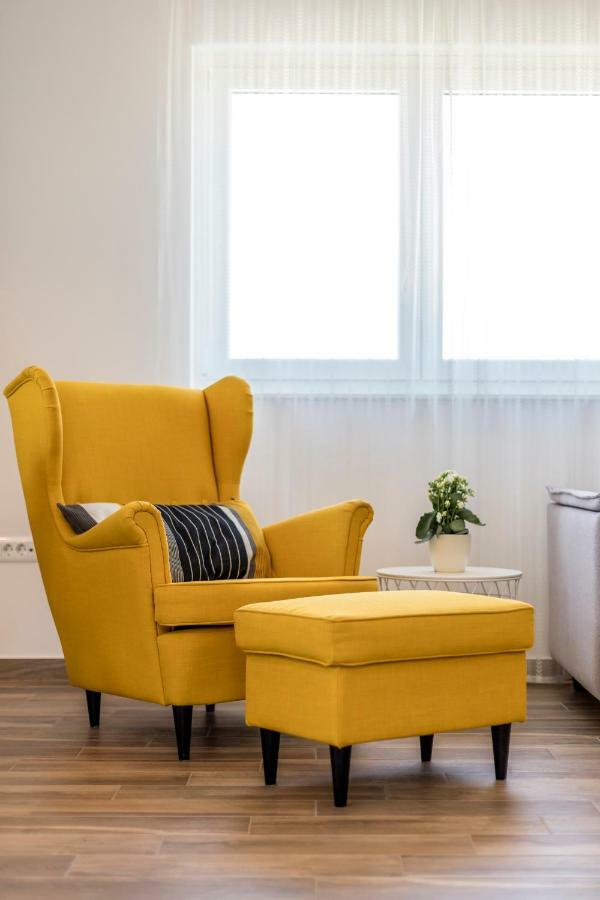 Luxury View Apartments Рогозниця Екстер'єр фото